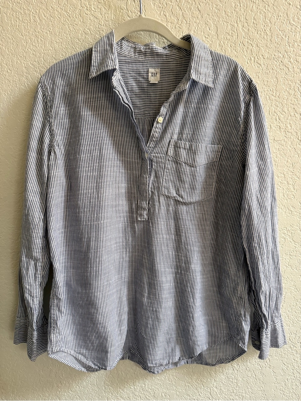 GAP Navy and White Pinstripe Button-Up Shirt